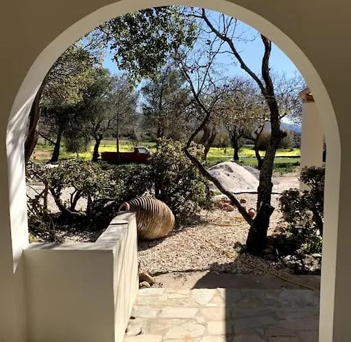 Semesterbostad Fyroa Sangri